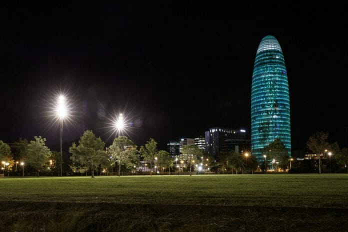 Iluminación Torre Glòries Barcelona