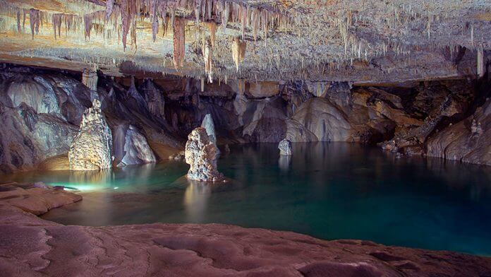 cuevas espectaculares España